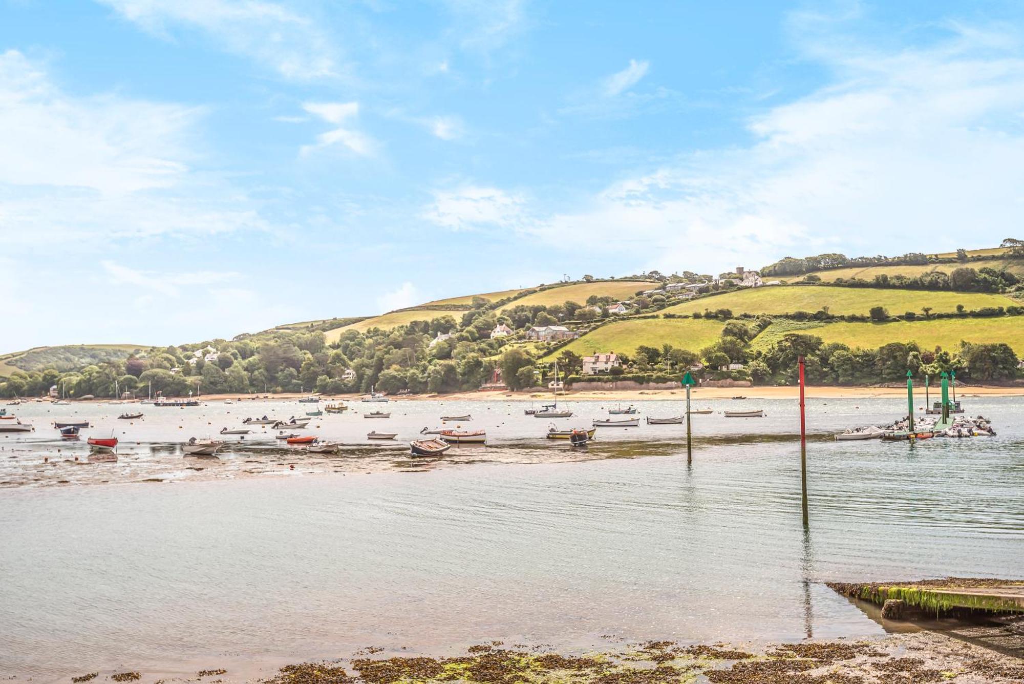 The Treehouse At Salcombe Farm 빌라 외부 사진